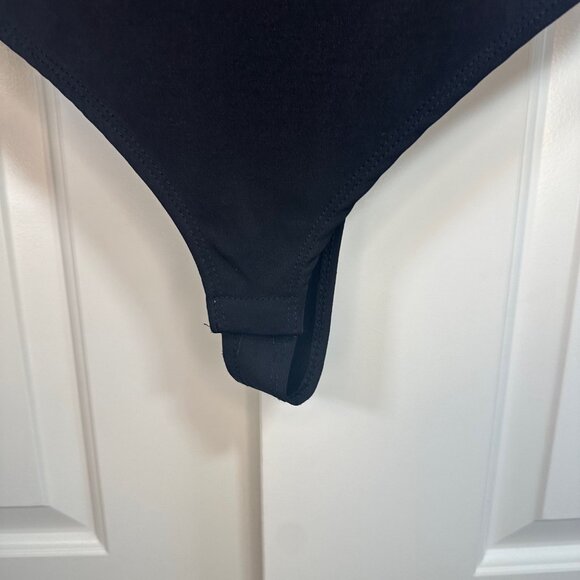 Square Neck Long-sleeve Black Bodysuit 1X - Picture 3 of 9
